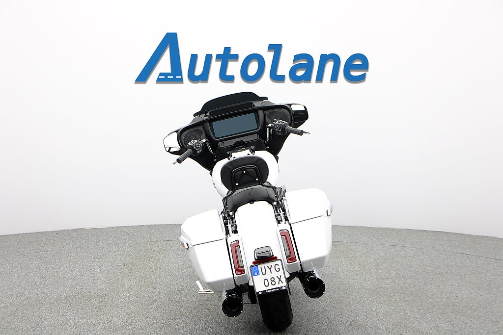 Harley-Davidson Street Glide *S&S Slip-on ABS TC Radio Farthållare