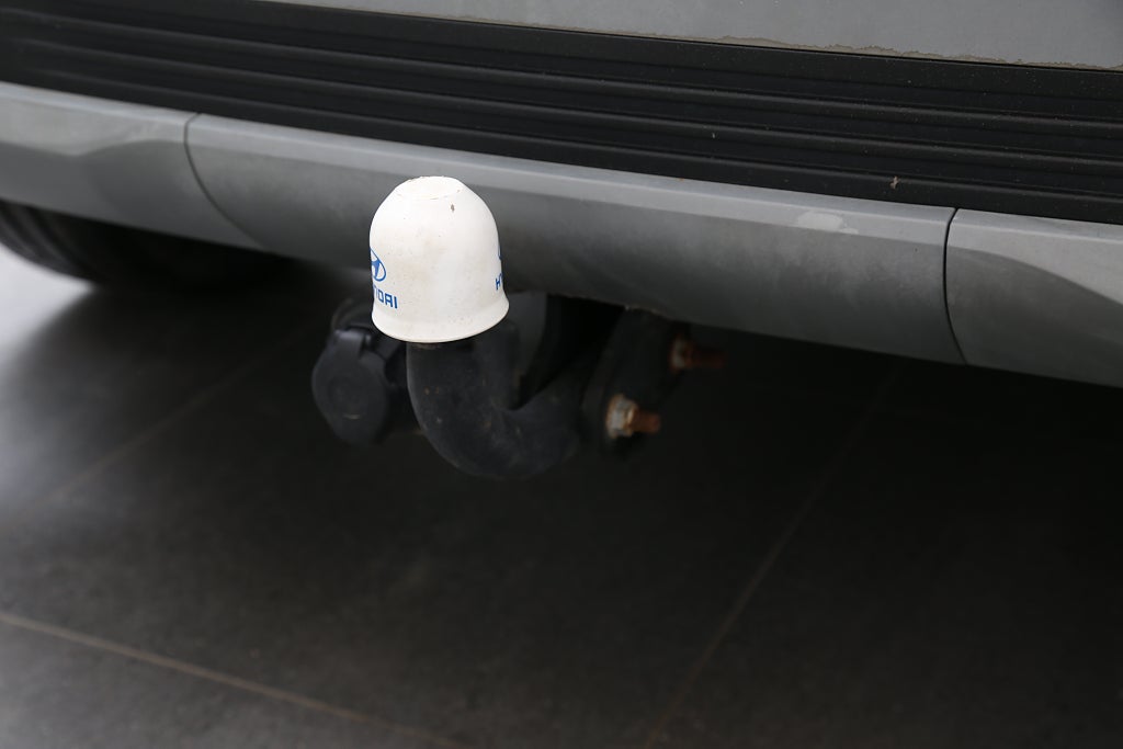 Hyundai Kona Hybrid 1,6 GDI 141hk Essential Aut Navi Extraljus Drag 2021