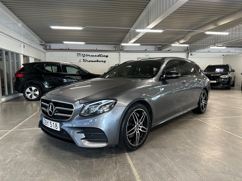 Mercedes-Benz E 220 T d AMG Night Pano Burmester Wide HUD Drag 360° 