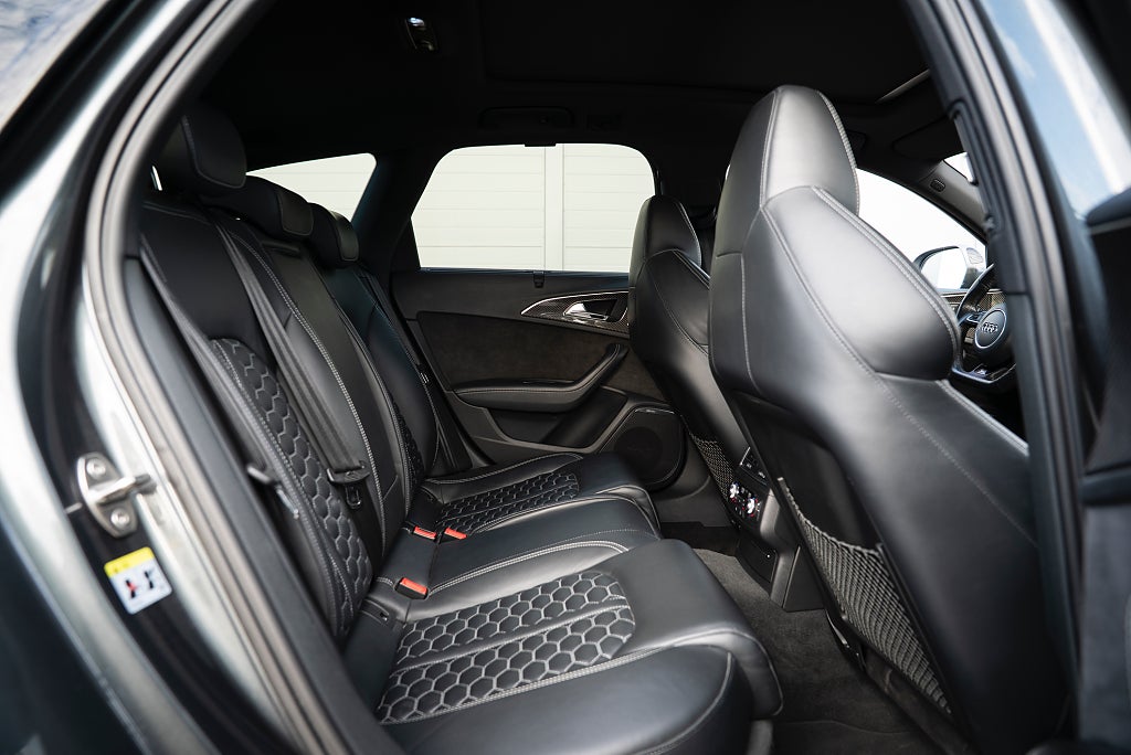 Audi RS6 2016 - miniatyr 11