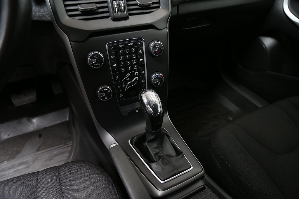 Volvo V40 Cross Country D3 150hk Edition Aut VOC Motorv 2019