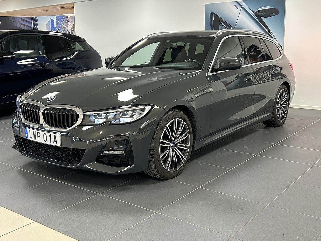 BMW 330i xDrive Touring M-Sport
