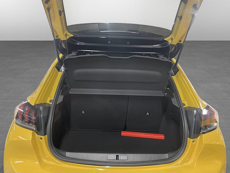 Bild på Peugeot E-208 GT 50kWh 136hk Aut - B-KAMERA, CARPLAY