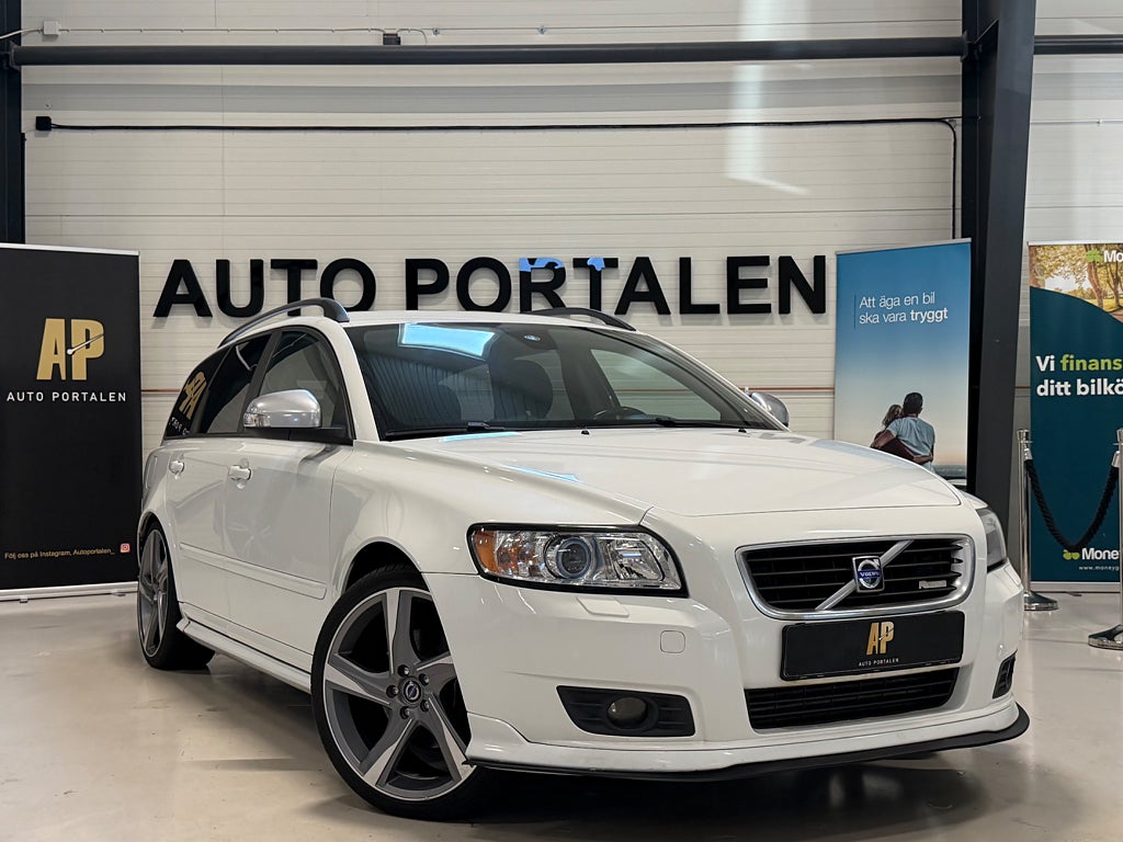 Volvo V50 2.0 D Momentum, R-Design | Kamrem bytt | "R19