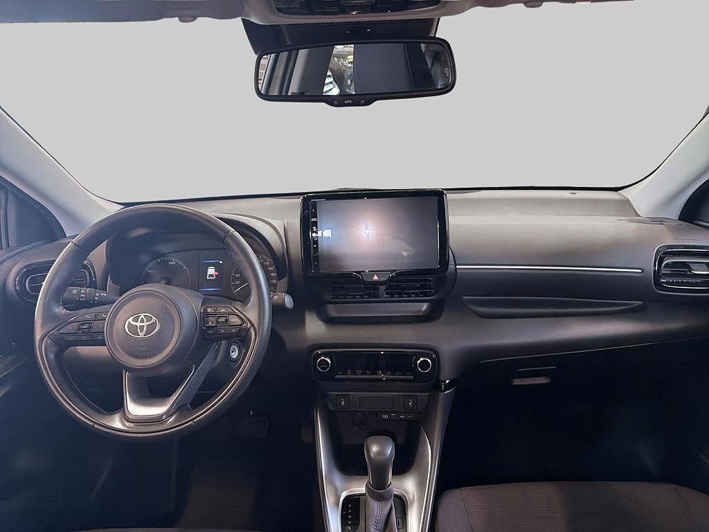 Toyota Yaris 2024 - miniatyr 8