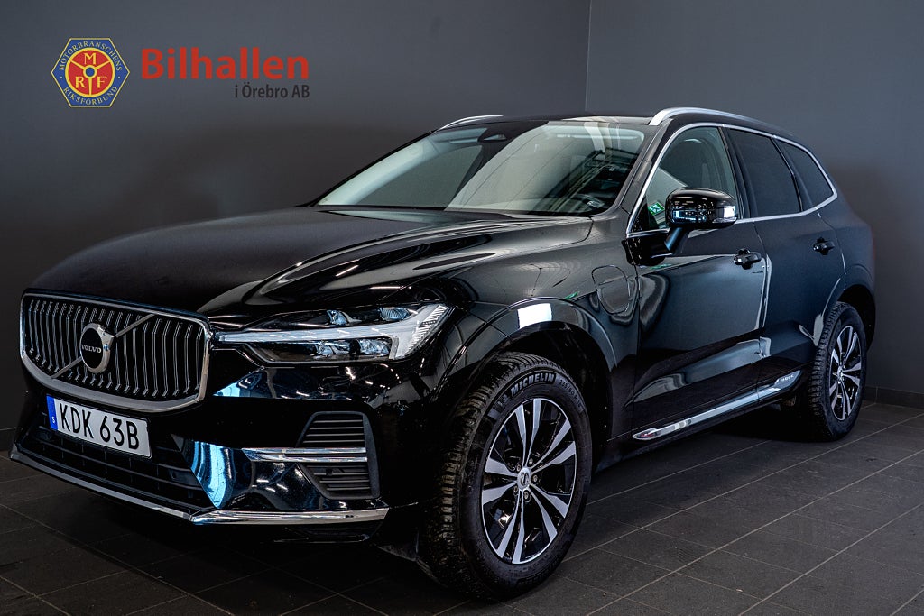 Volvo XC60 Recharge T6 AWD Core Bright Pano Kamera Navi MOMS
