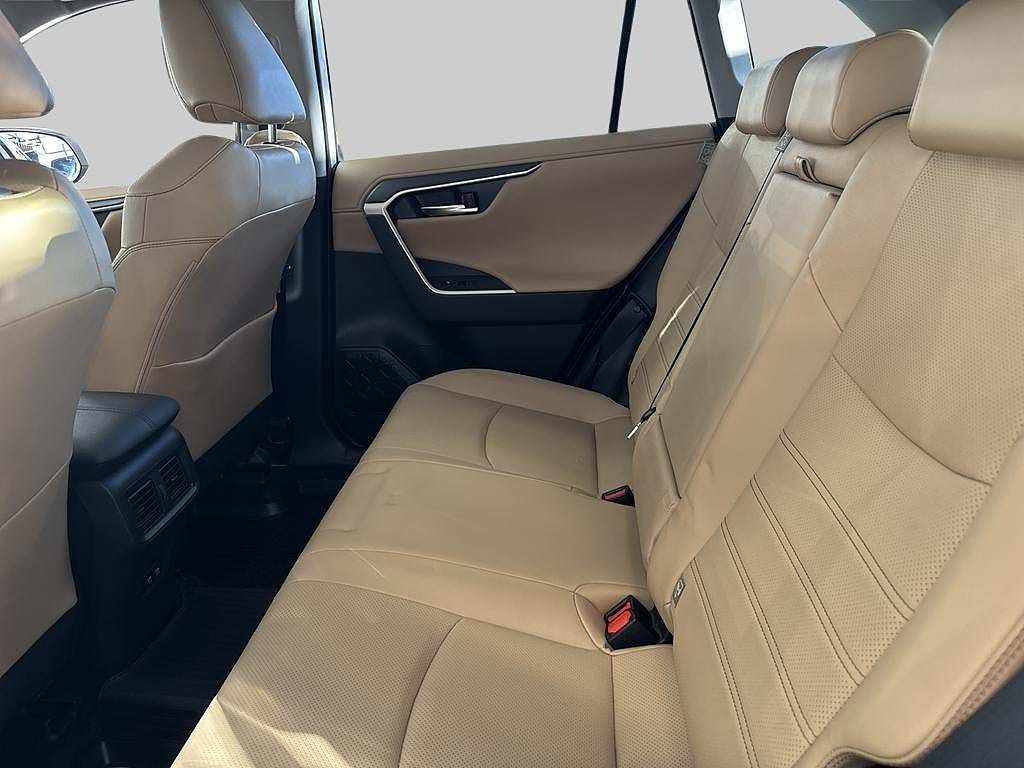 Toyota RAV4 2020 - miniatyr 6