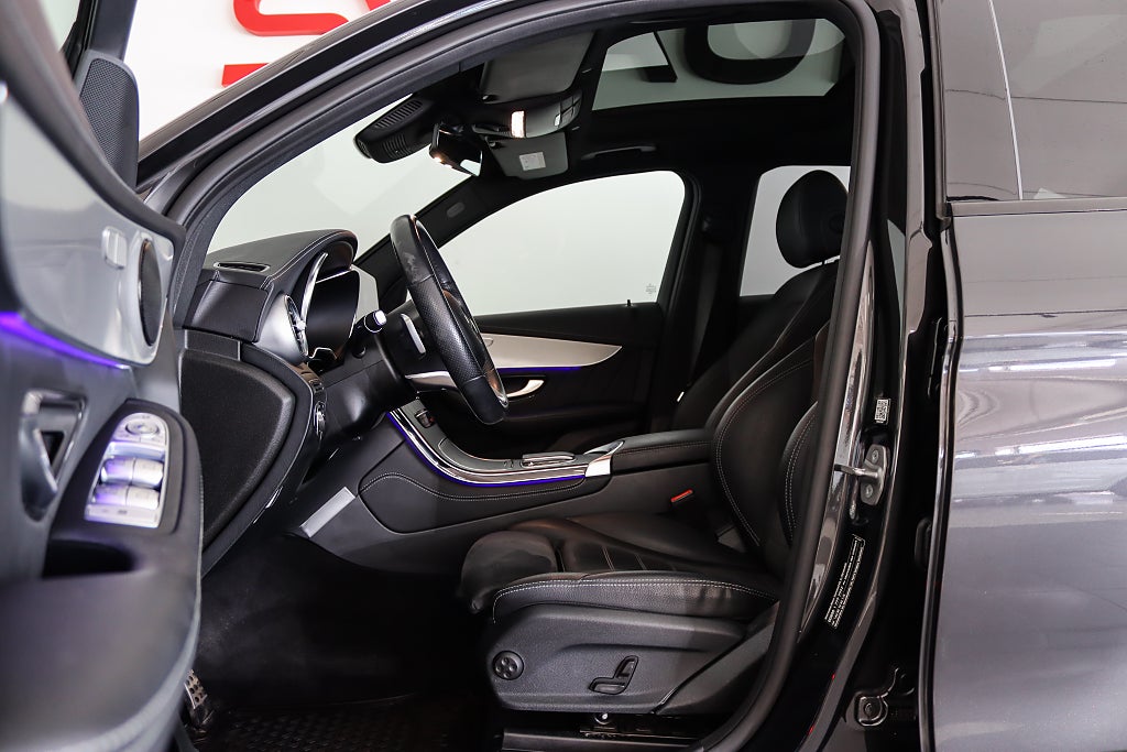 Mercedes-Benz GLC 300 de Full AMG Cockpit Pano Night Värmare Drag