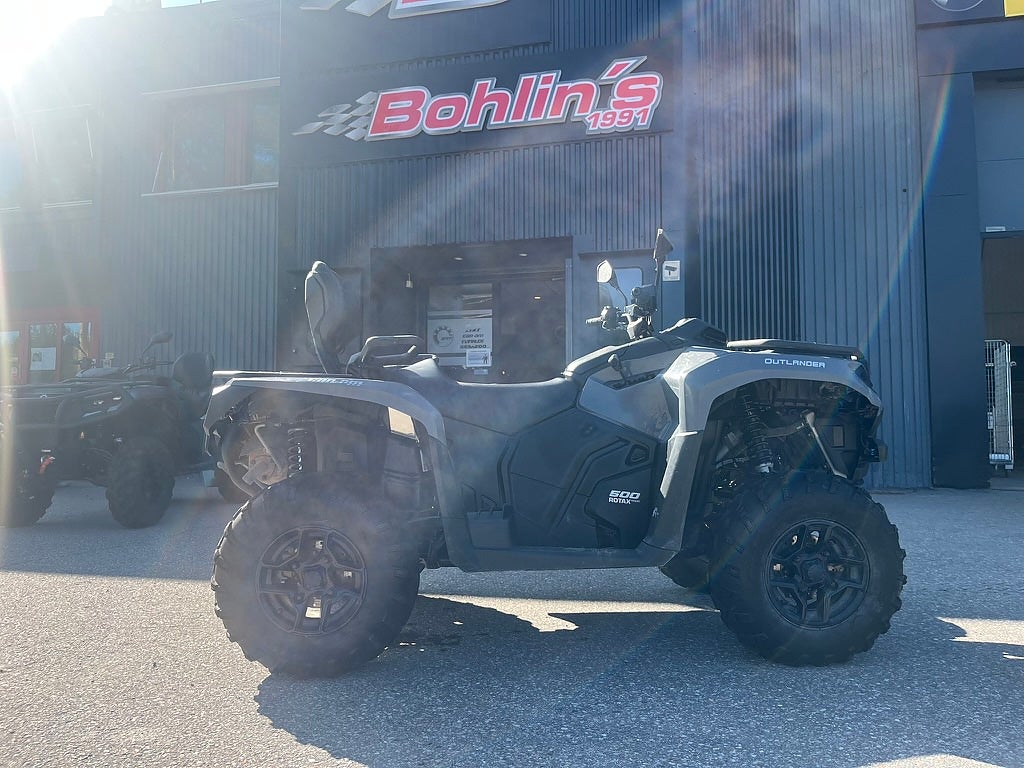 Can-Am Outlander MAX 500 DPS -24 