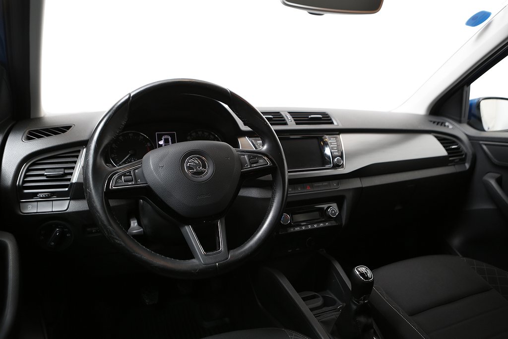 Skoda Fabia 1,2 TSI 90hk Style Combi Motorvärmare 2016