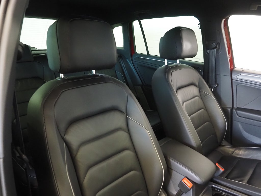 Volkswagen Tiguan TDI 190hk 4M R-Line |D-värm|Drag|Cockpit| 2017