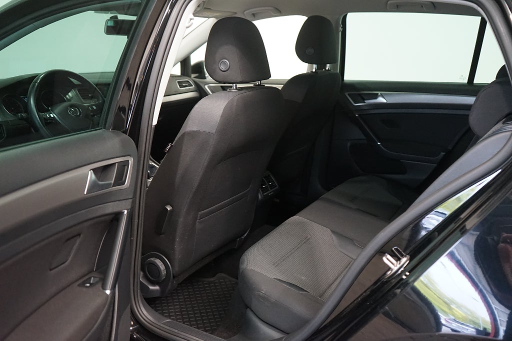 Volkswagen Golf 1.2 TSI Base Automat 110hk 4.99% Ränta