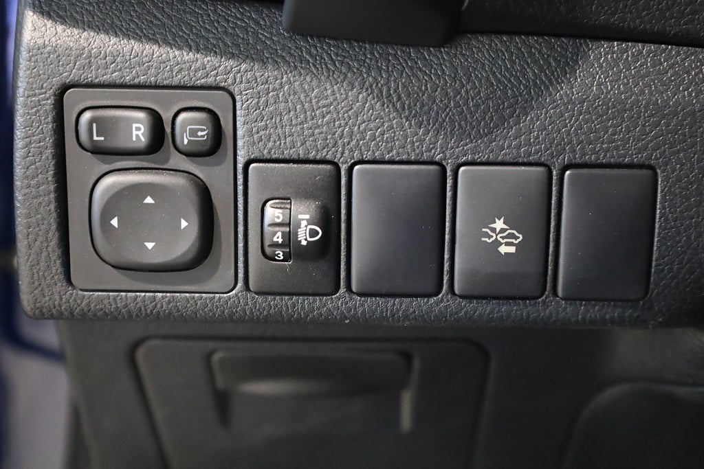 Toyota Auris Touring Sports 1.2 T AUT Drag Navi Kamera Blåtand