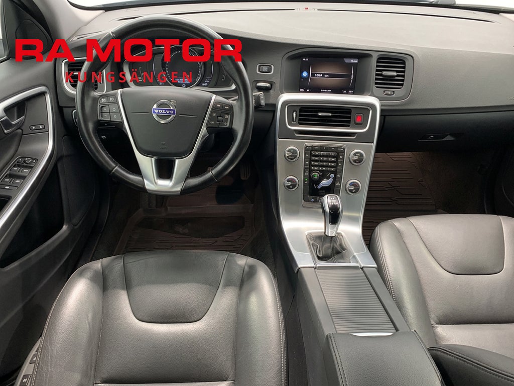 Volvo V60 Cross Country Cross Country D3 150hk Classic Pro |Fullservad|Läder|