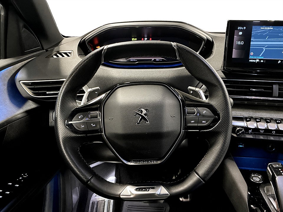 Bild på Peugeot 5008 GT 1.2 PT 130hk Aut 7-SITS B-KAMERA CARPLAY