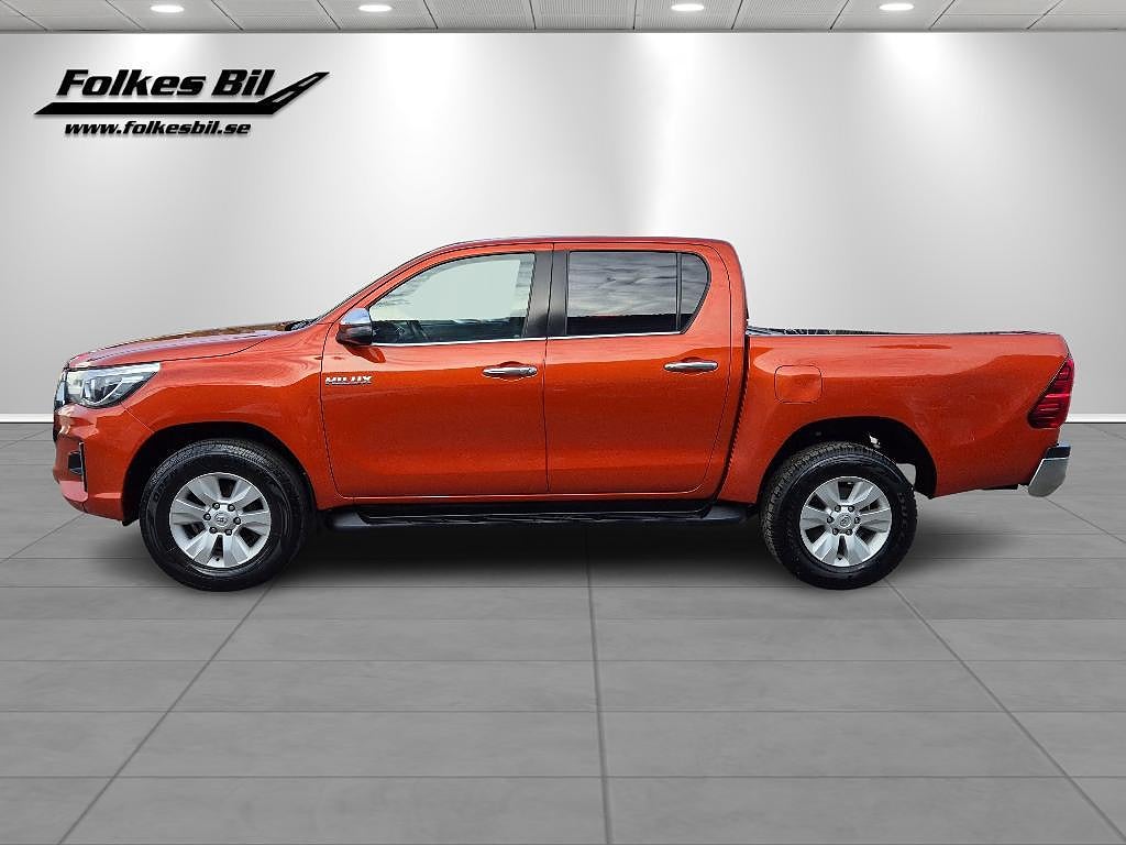 Toyota Hilux Double Cab 2.4 D Ultimate 150 hk Aut Vhjul