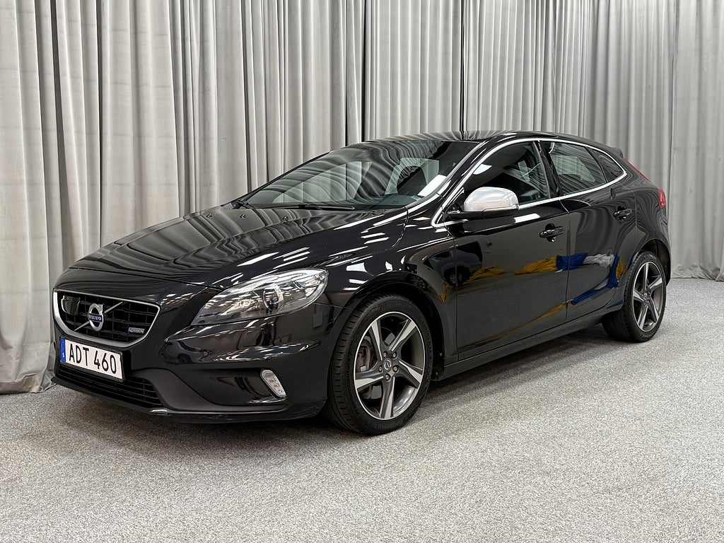 Volvo V40 D3 150HK R-Design Aut Dieselv/Kamrem Bytt/2 Brukare