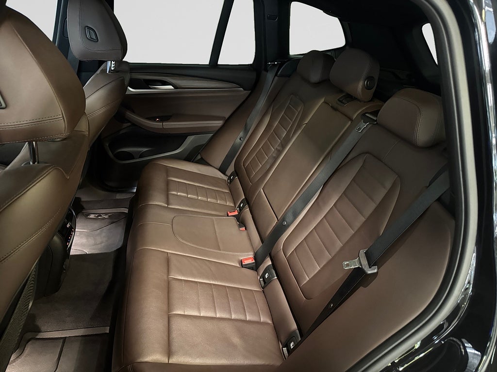 BMW X3 xDrive20d Aut M Sport Dragkrok Adaptiv fart Pano Kamera bild 16