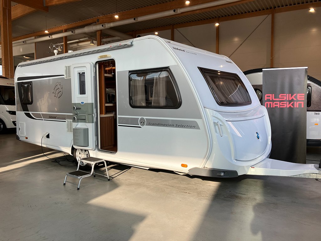 Sudwind 580 UF Exclusive - Knaus Sudwind 580 UF Exclusive / Markis / Micro /