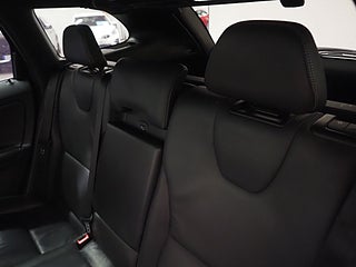 SUV Volvo XC60 17 av 30