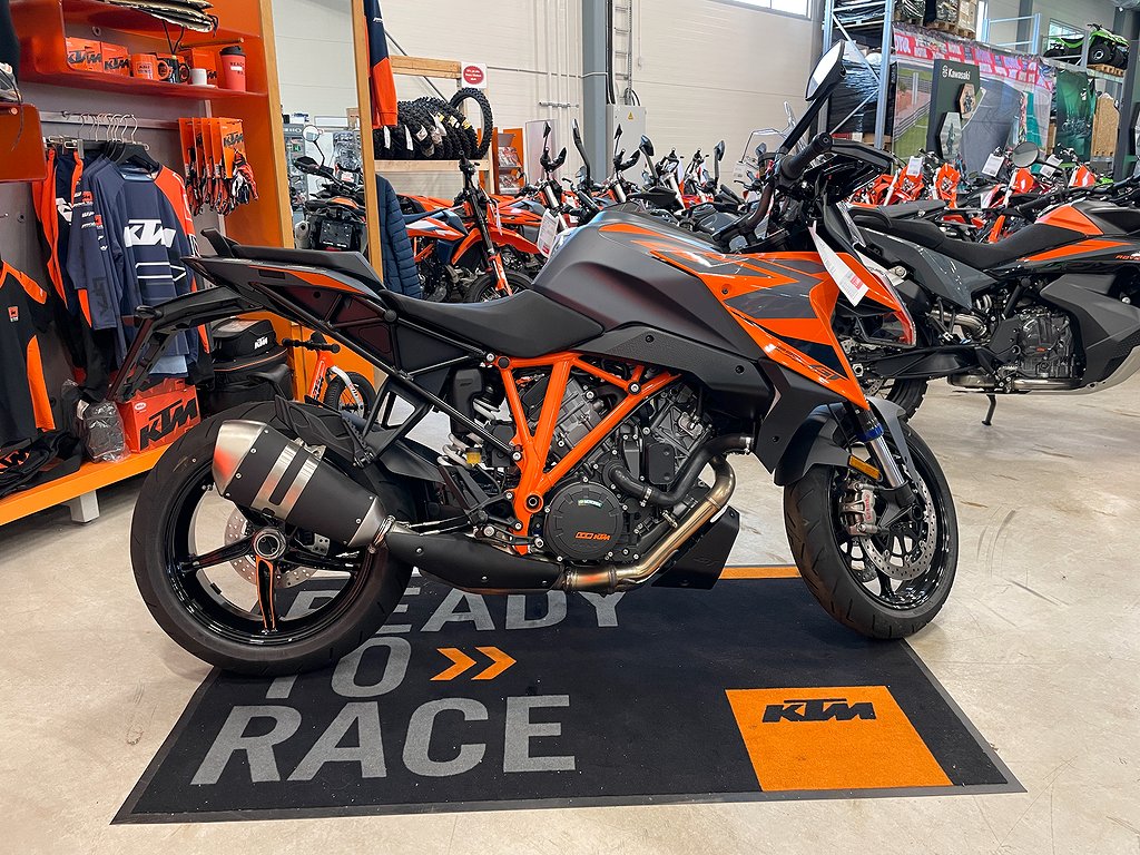 KTM 1290 Super Duke GT "Kampanj - spara 34.000kr"