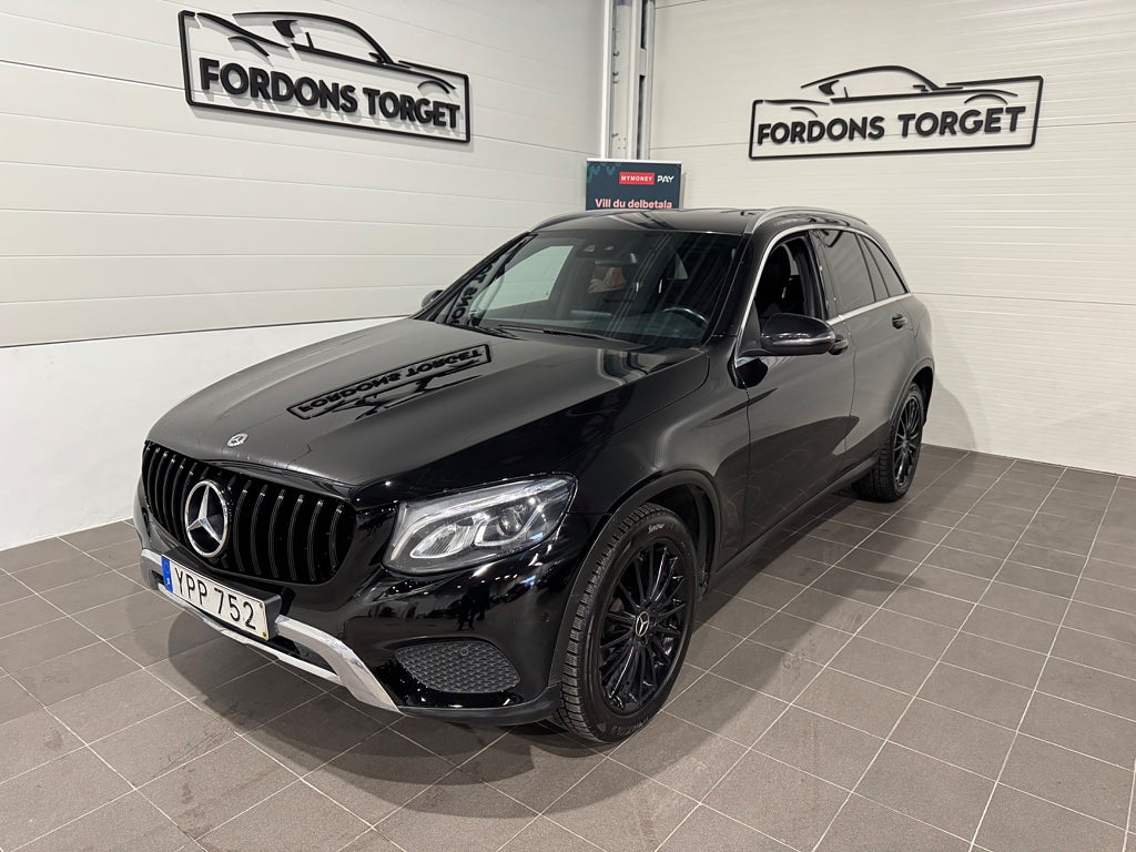 Mercedes-Benz GLC 220 d 4MATIC 9G-Tronic AMG |Värmare|B-Kamera|Drag|19”|