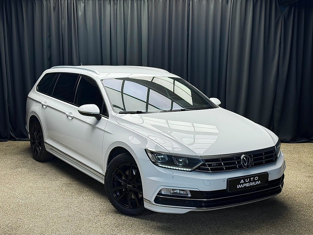 Volkswagen Passat Sportscombi 2.0 TDI 4Motion R-Line Cockpit Värmare Drag
