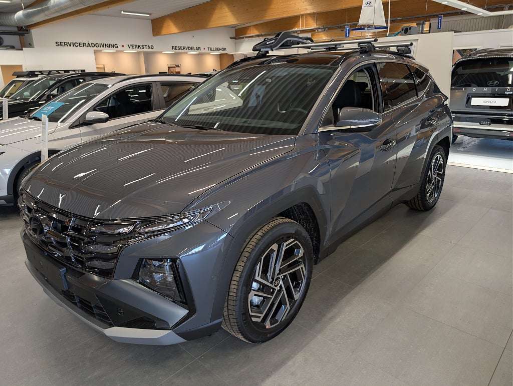 Hyundai Tucson Plug-In  thumbnail