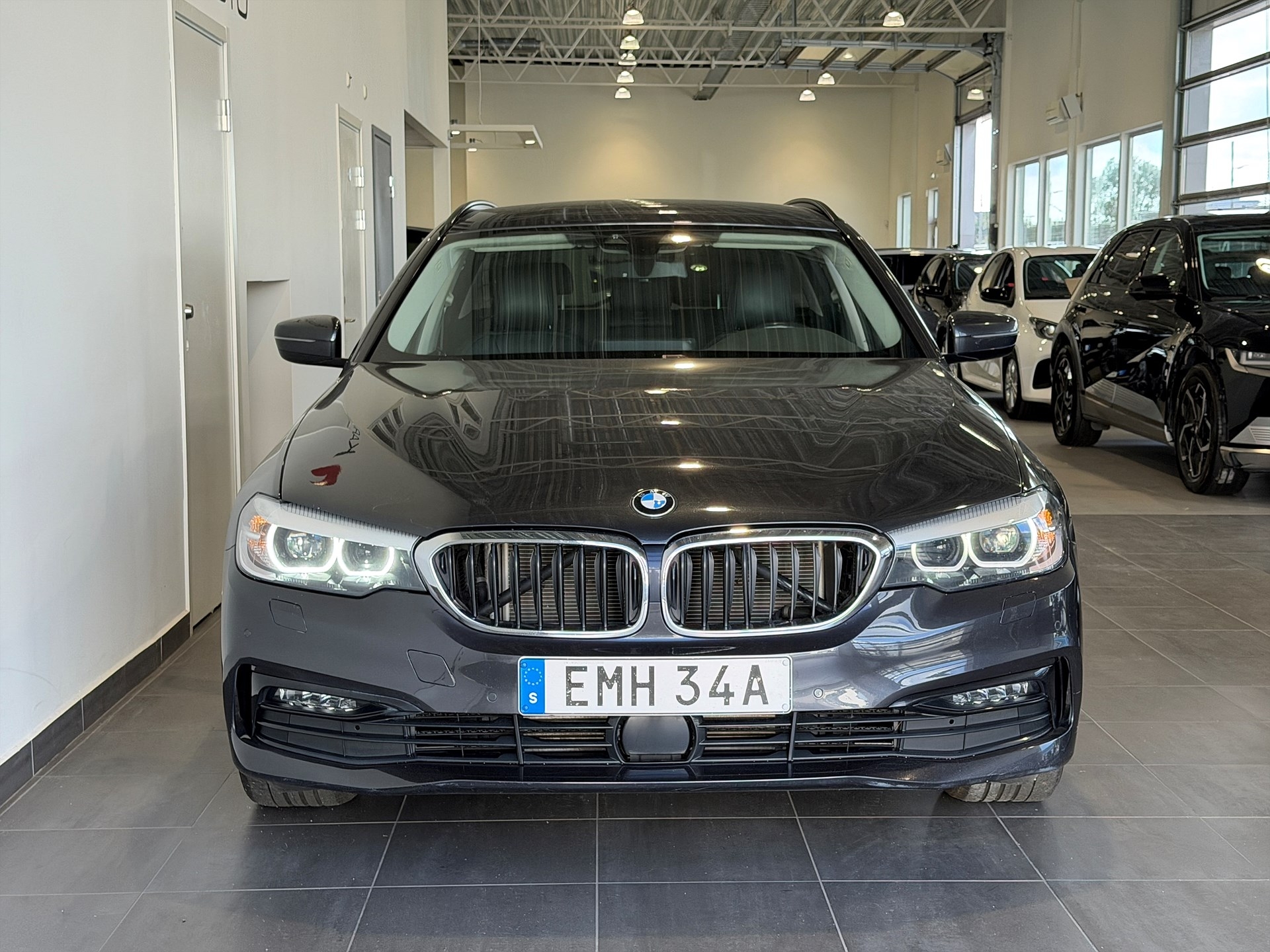 BMW 520 2020, bild 4/46