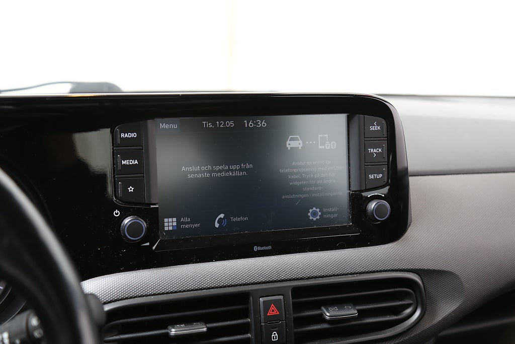 Hyundai i10 1,0 blue 67hk Essential CarPlay