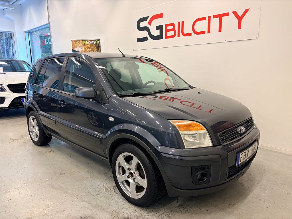 Ford Fusion 1.4   MANUELL  80HK   5 VÄXLAR    0% RÄNTA