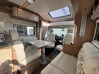 Husbil-halvintegrerad Mc Louis  MC4 75 2 av 21