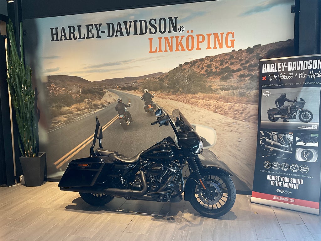 Harley-Davidson RoadKing 