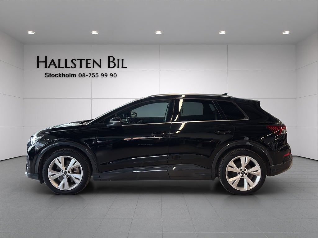 Audi Q4 E-Tron  50 quattro Proline Adv 1Äg Drag CarPlay Moms 1Ägare