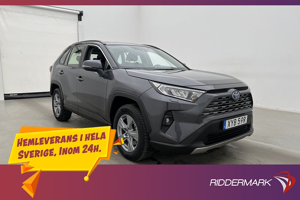 Toyota RAV4 Hybrid AWD Kamera Navi Adapt-fart Keyless Drag