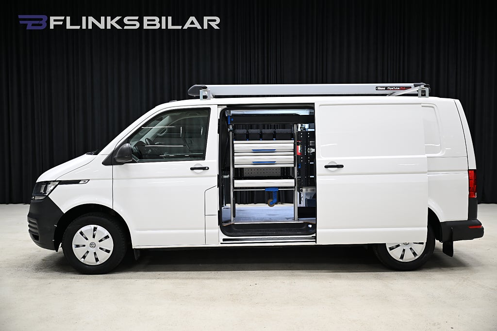 Volkswagen Transporter DSG 150HK L2|Servicebil|Inredd|Dubbeldörr|Leasbar|SeUtr