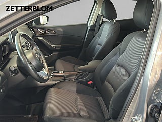 Sedan Mazda 3 7 av 16