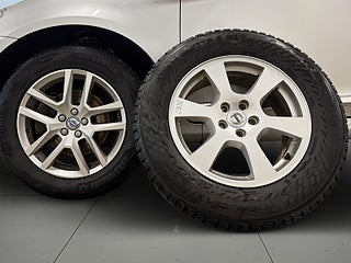 Volvo XC60 D4 AWD Geartronic Classic Summum S&V/Pano/Kamera/Dvärm – bild 14