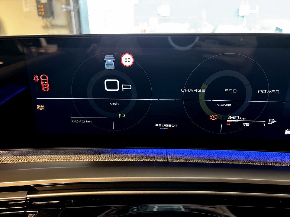 Bild på Peugeot 5008 GT Hybrid 145hk Aut - NYA VINTERHJUL INGÅR!