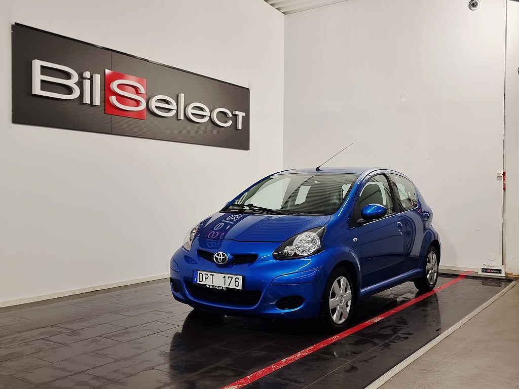 Toyota Aygo 5-dörrar 1.0 VVT-i 1 Ägare Lågmil 2828 Mil !