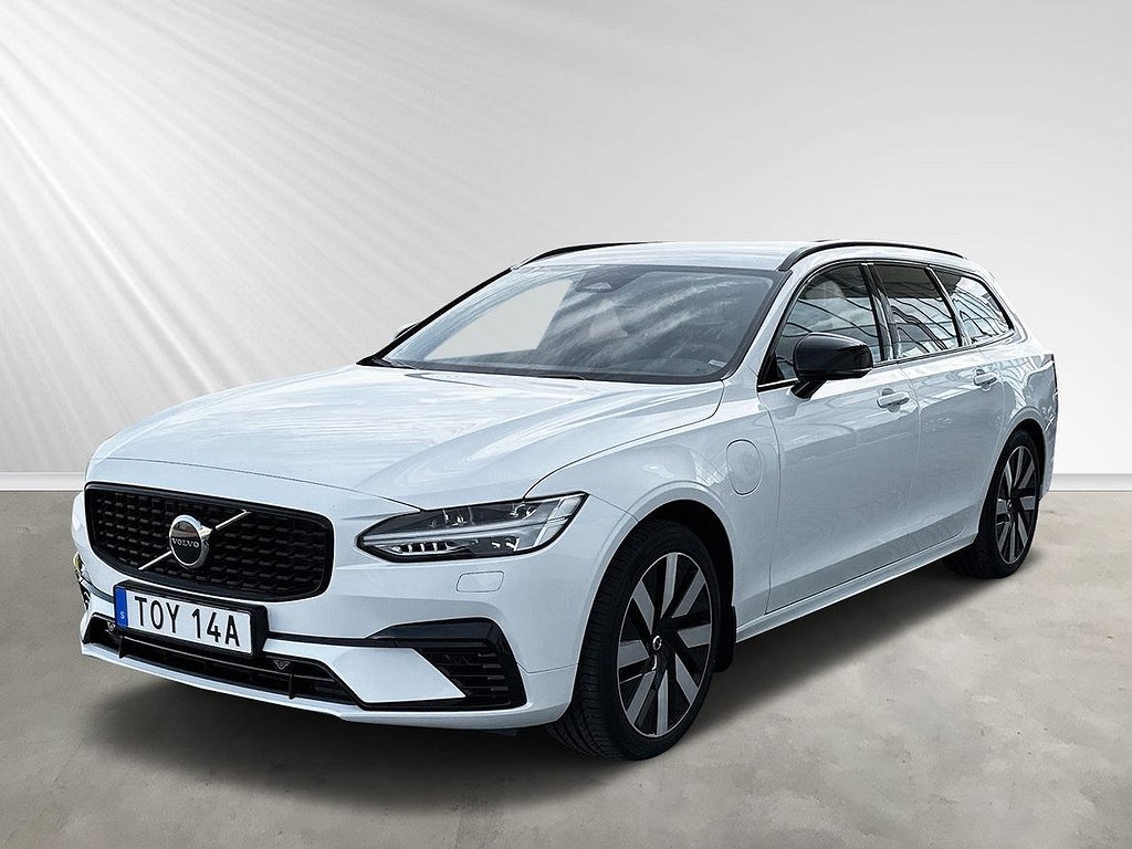 Volvo V90 Recharge T6 Plus Dark