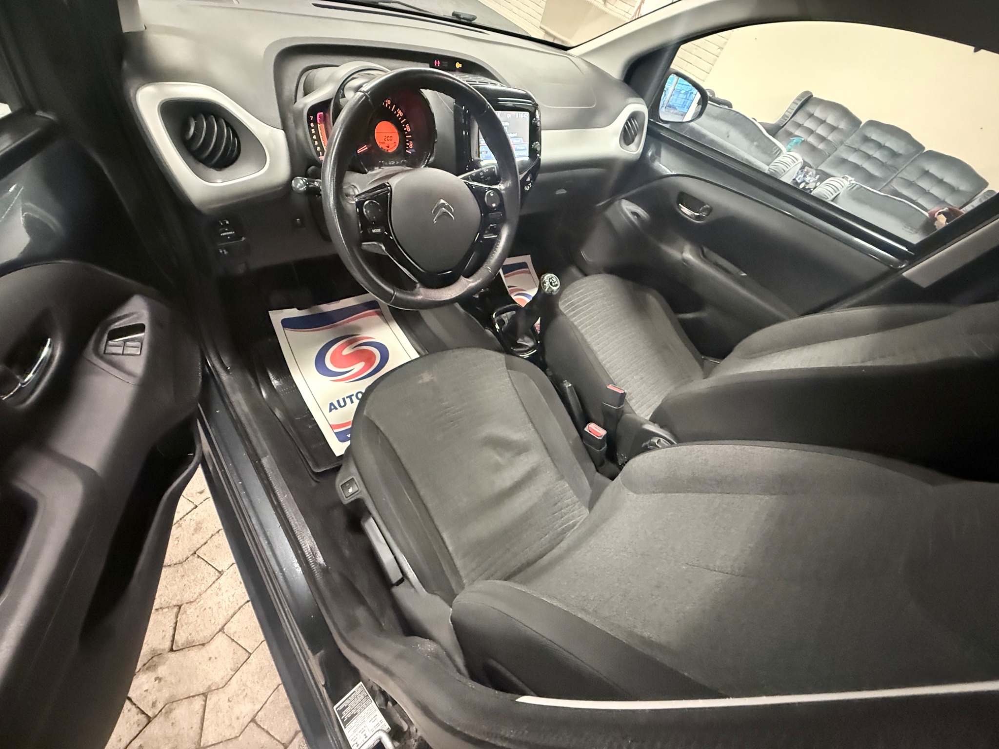Citroen C1 5-dörrar 1.2 VTi 2014, photo 7/43