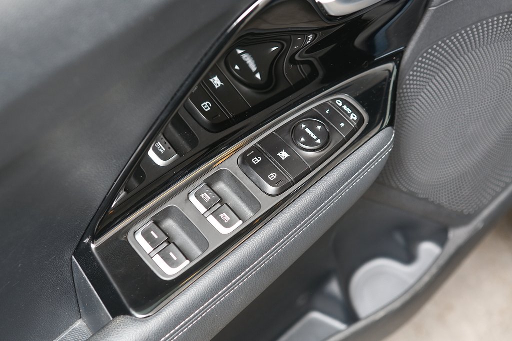 Kia Niro Hybrid 141hk Advance Plus PKT 2 Aut Motorv Drag 2020