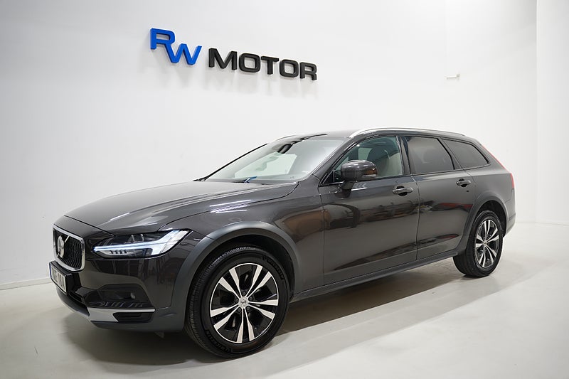 Kombi Volvo V90 Cross Country 1 av 31