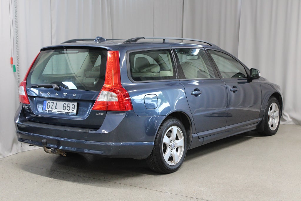 Volvo V70 2.4D Geartronic Momentum, Drag, S&V-hjul