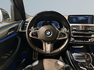 BMW X3 xDrive30e M Sport 1 ägare Cockpit Drag Kamera Pvärm SoV – bild 9