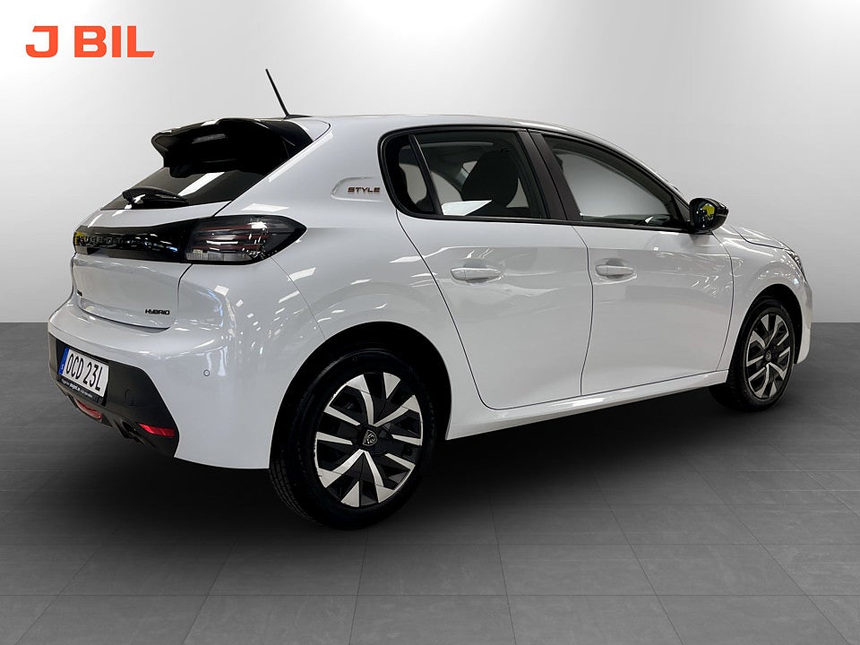 Bild på Peugeot 208 Style Hybrid 100hk Aut CARPLAY BACKSENSORER