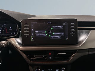 Skoda Kamiq 1.5 TSI Drag Skinn GPS kamera CarPlay S/V-hjul – bild 15