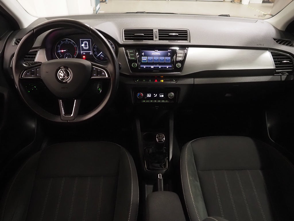 Skoda Fabia 1.0 MPI 75hk Style | Komfortpaket | 2019