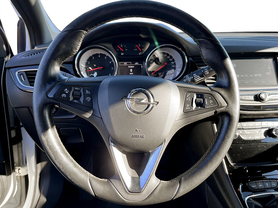 Bild på Opel Astra Dynamic 1.4 EDIT ecoFLEX 125hk P-SENSORER
